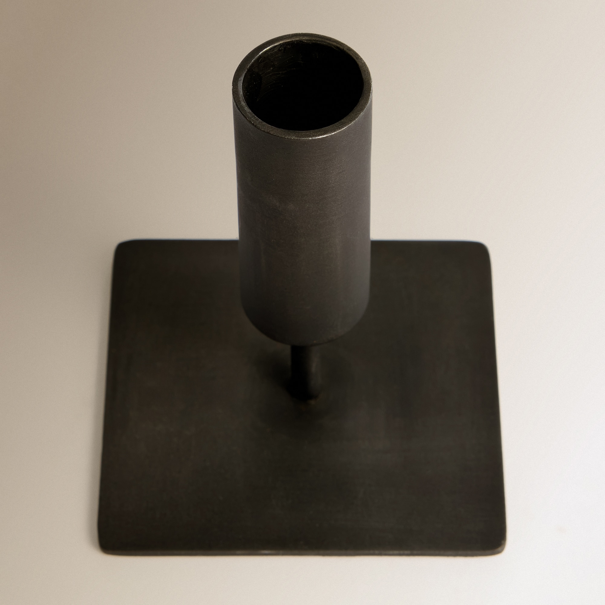 Candelabro de Ferro Kempton Preto-3