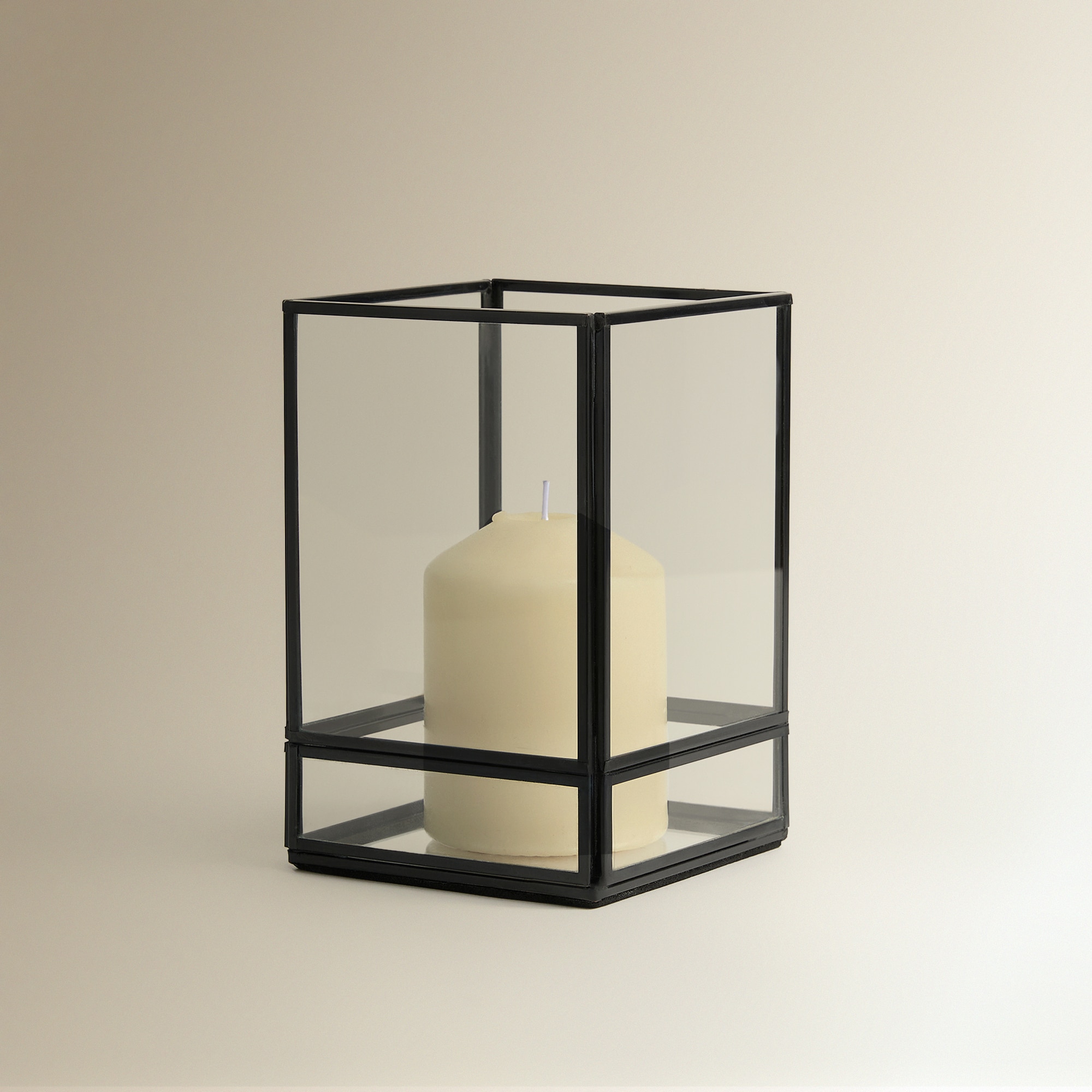 Lanterna de Metal Sandton Preto-1