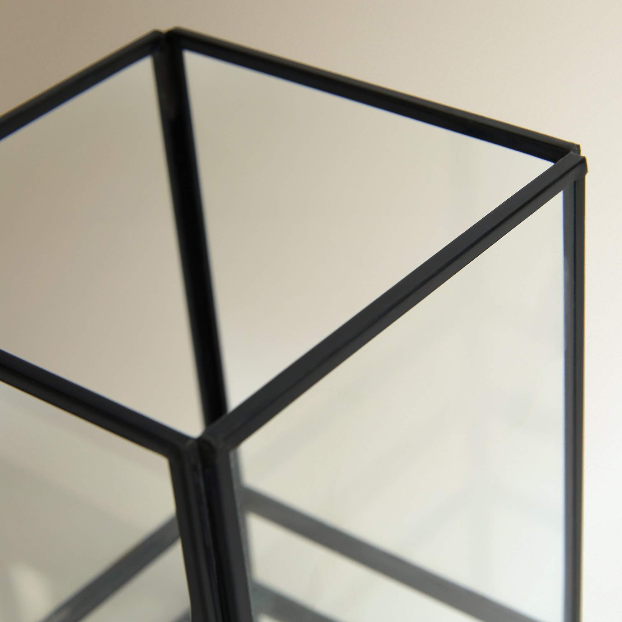 Lanterna de Metal Sandton Preto-4