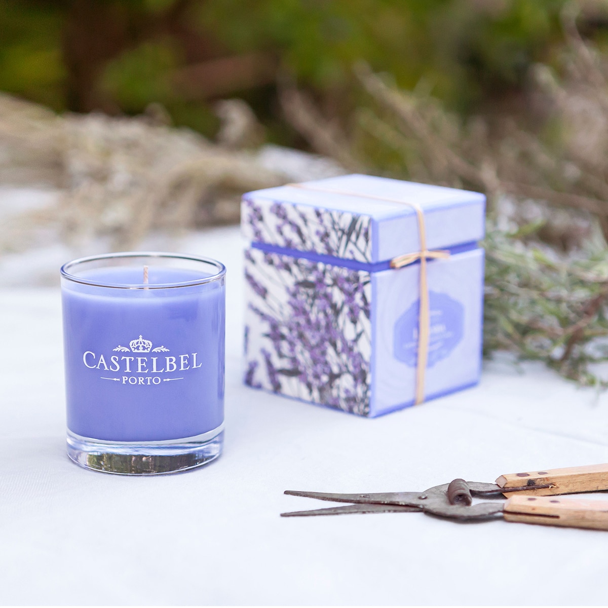 Imagen 3 de Vela perfumada en vaso Lavanda Castelbel - Lavanda Lavanda