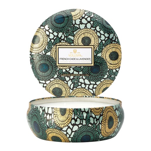 Vela perfumada en lata de 3 mechas French Cade & Lavender Japónica Voluspa