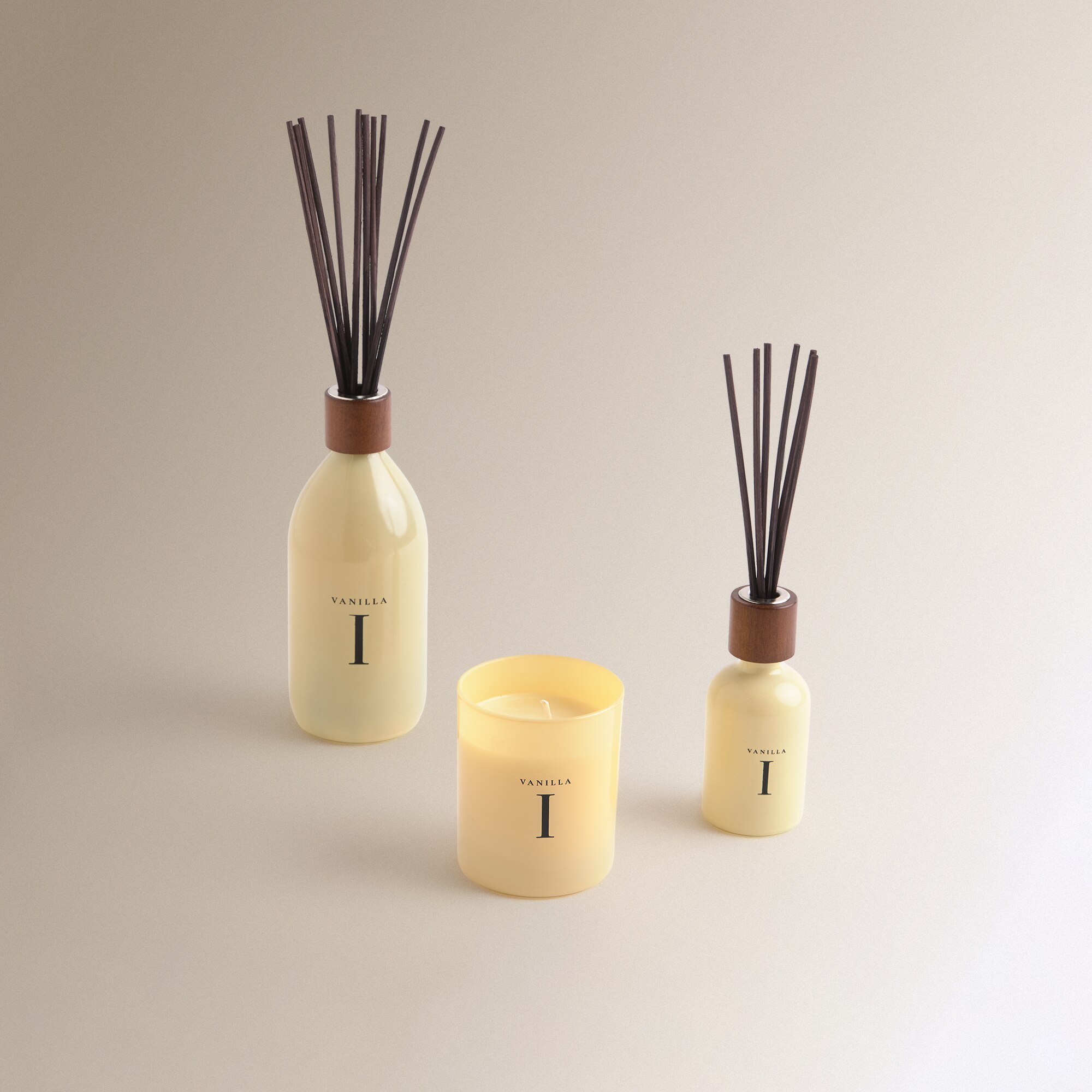 Vela Perfumada Framboesa e Baunilha Essential Bege-5