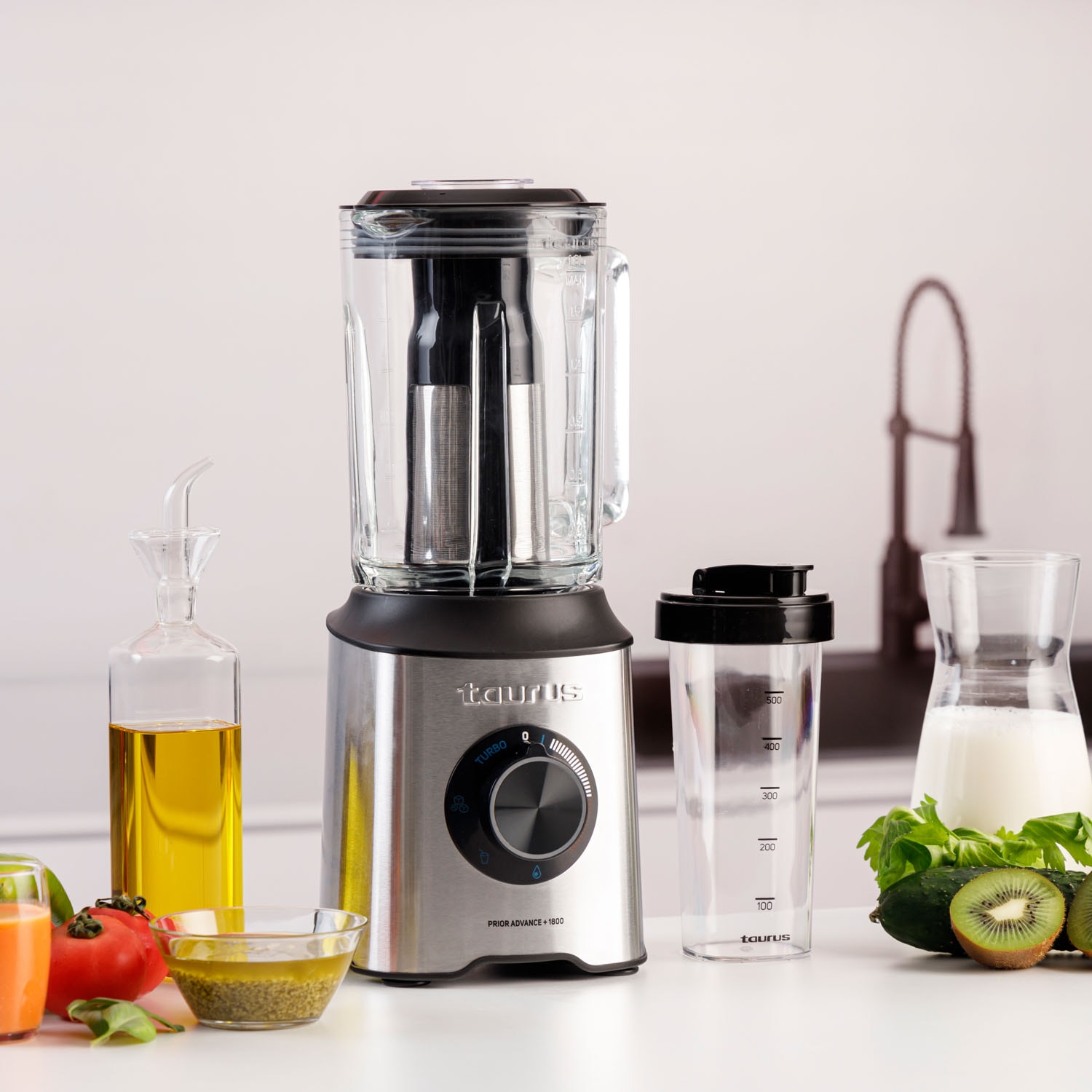 Batidora de vaso Taurus Prior Advance + 1800 con 1,8 litros de capacidad Inox / Negro-2