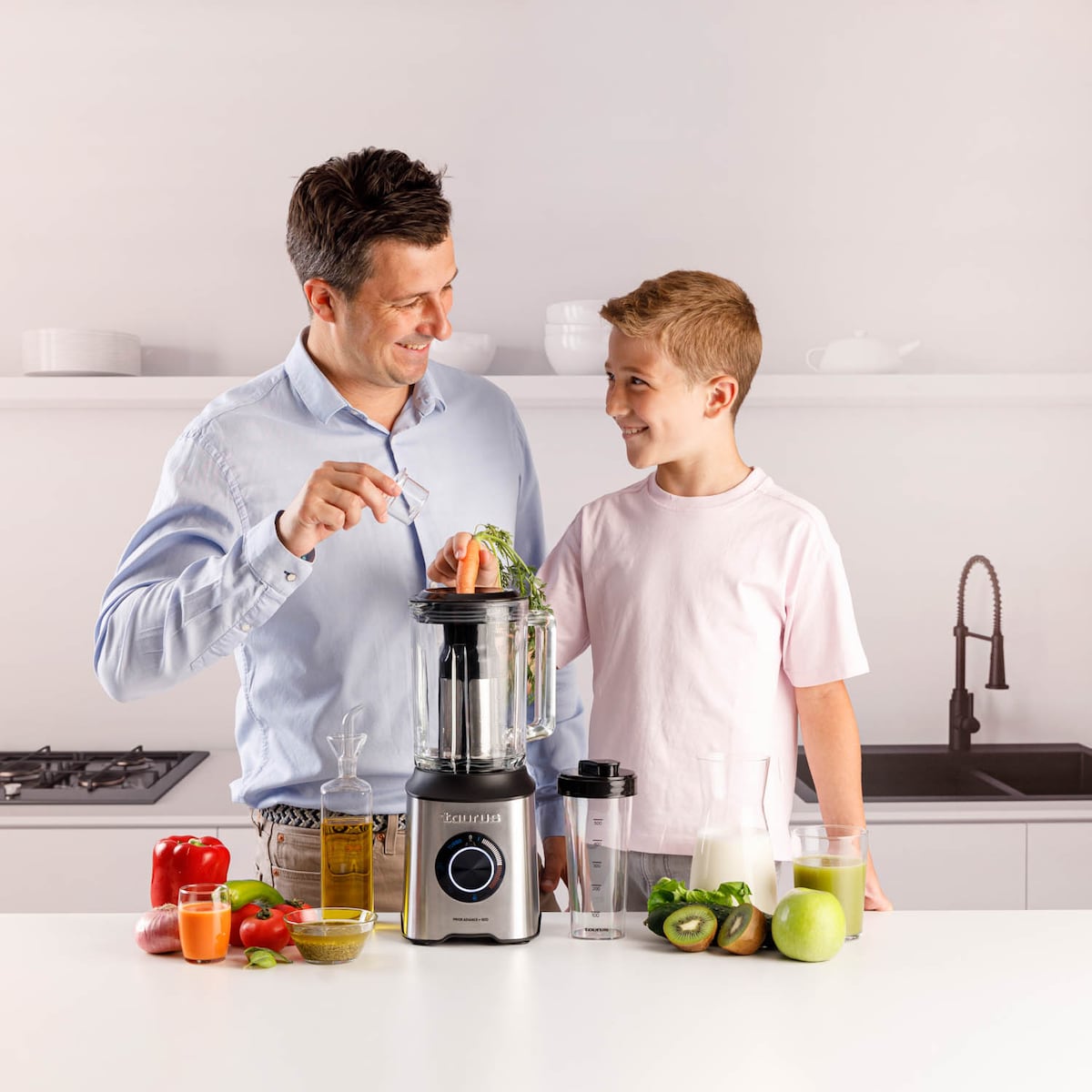 Batidora de vaso Taurus Prior Advance + 1800 con 1,8 litros de capacidad Inox / Negro-5