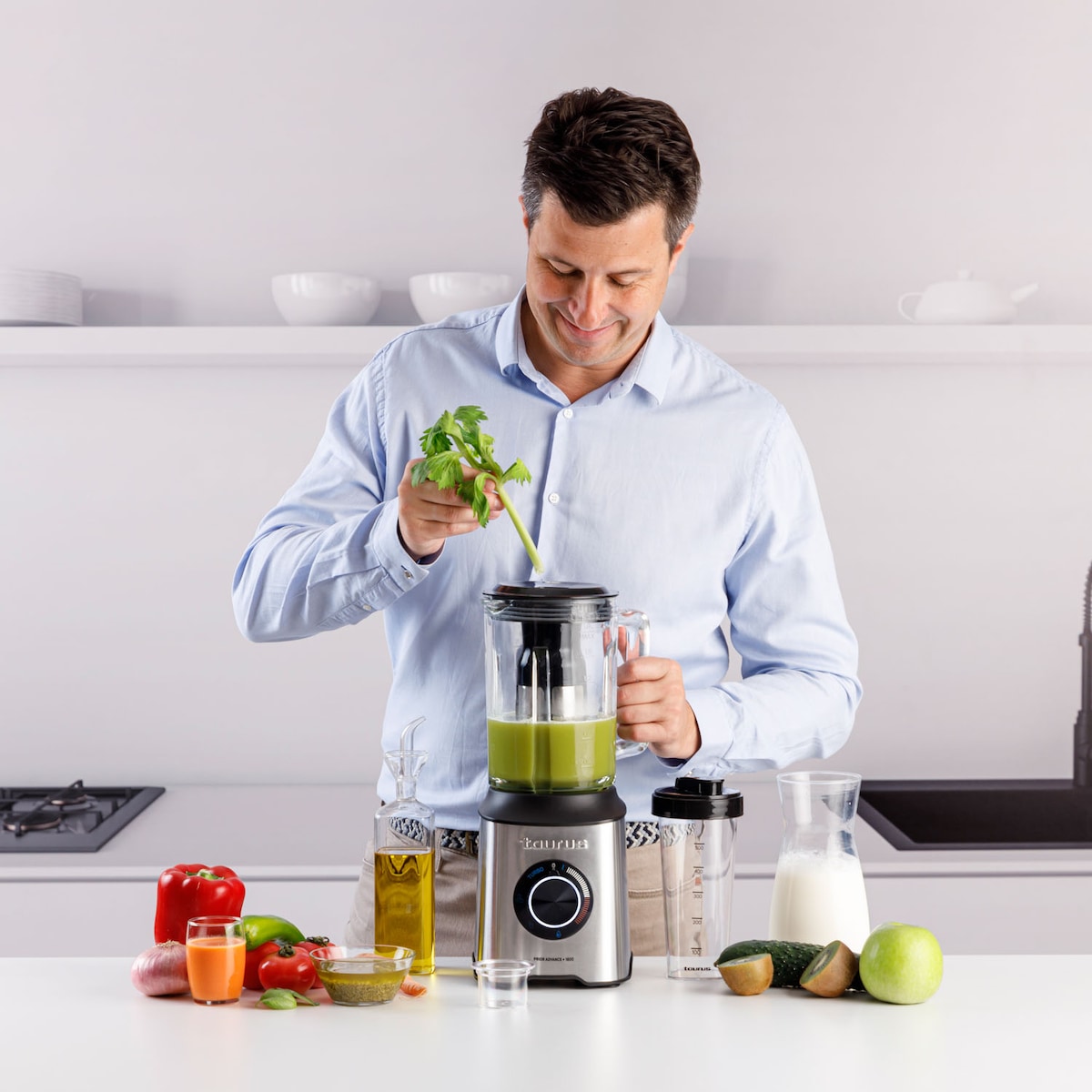Batidora de vaso Taurus Prior Advance + 1800 con 1,8 litros de capacidad Inox / Negro-10