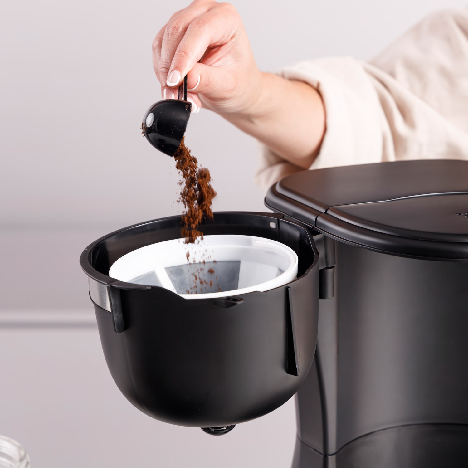 Cafetera de goteo Taurus Verona para 6 tazas Negro-5