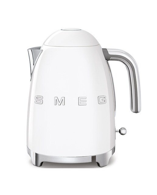 Imagen 0 de Hervidor Smeg 50's Style con capacidad de 1,7 litros