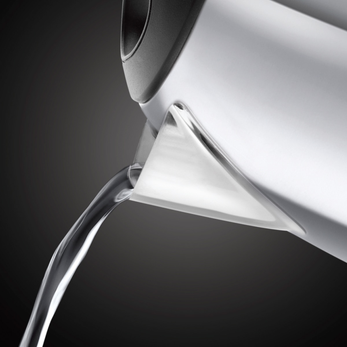 Hervidor Russell Hobbs Victory con capacidad de 1 litros 7