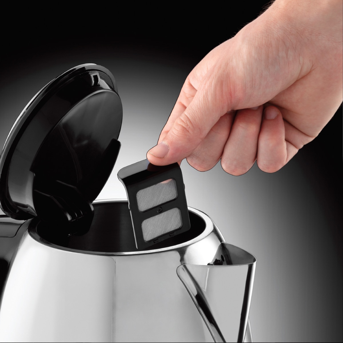 Hervidor Russell Hobbs Victory con capacidad de 1,7 litros 3