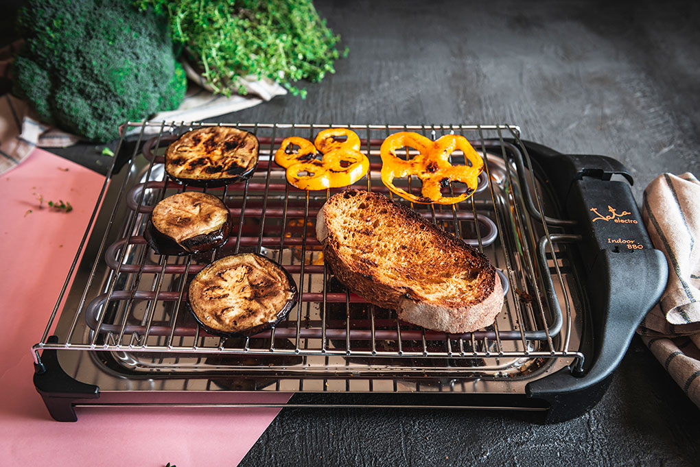 Barbacoa eléctrica Jata BQ101 especial para cocinar sin humo en interiores 5