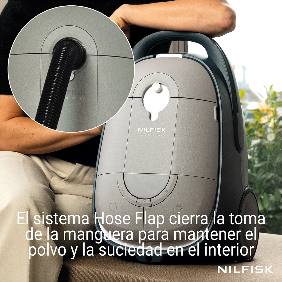 Aspirador con bolsa Nilfisk Perform Allergy Negro-11