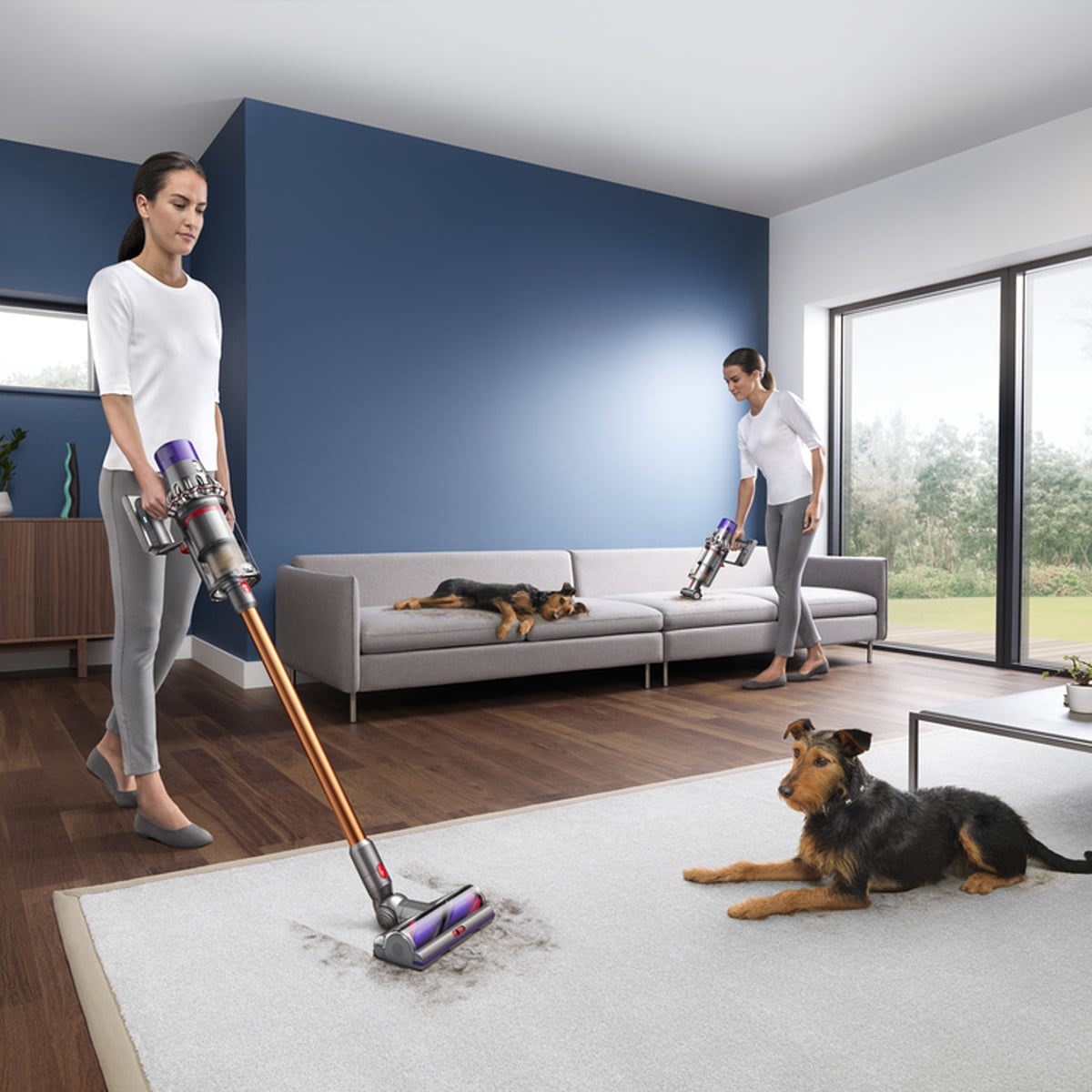 Aspirador de escoba recargable Dyson V10 Absolute con 150 w de succión y hasta 60 minutos autonomía Cobre-3