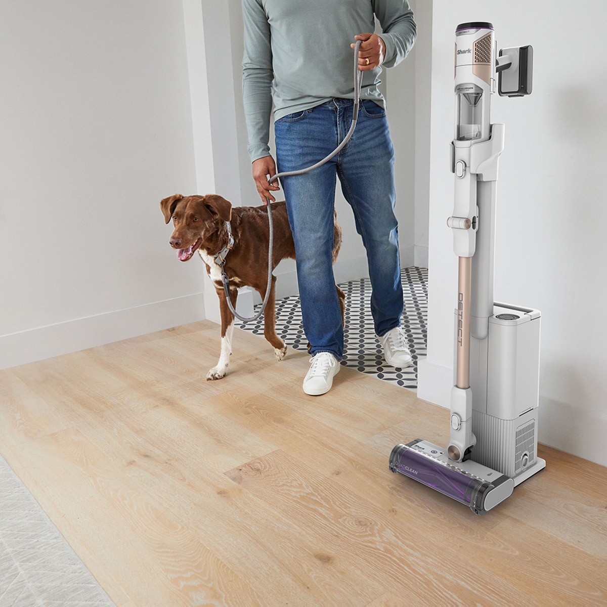 Aspirador de escoba Shark Detect  + sistema vaciado  IW3612EU Blanco-7