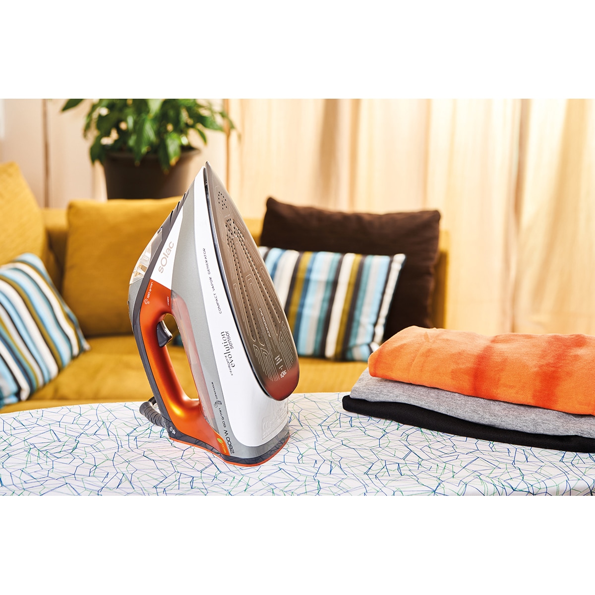 Centro de planchado compacto Solac CVG9511 Intelligent Evolution Sensor Naranja-8