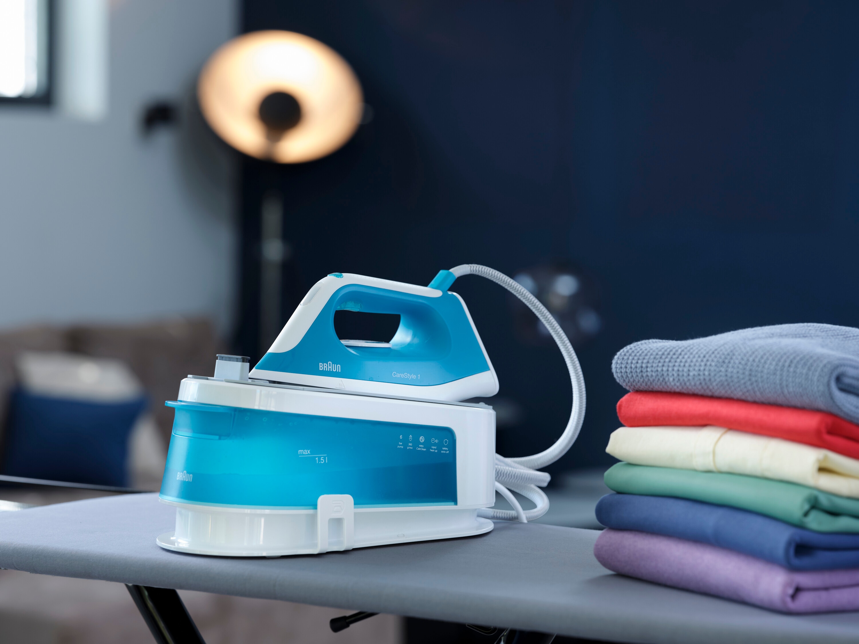 Centro de planchado Braun CareStyle 1 IS1013GR con suela FreeGlide3D Blanco / Verde-5