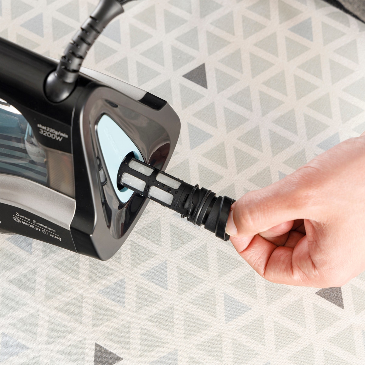 Plancha de vapor Taurus Geyser Eco 3200 con suela XL Gris-6