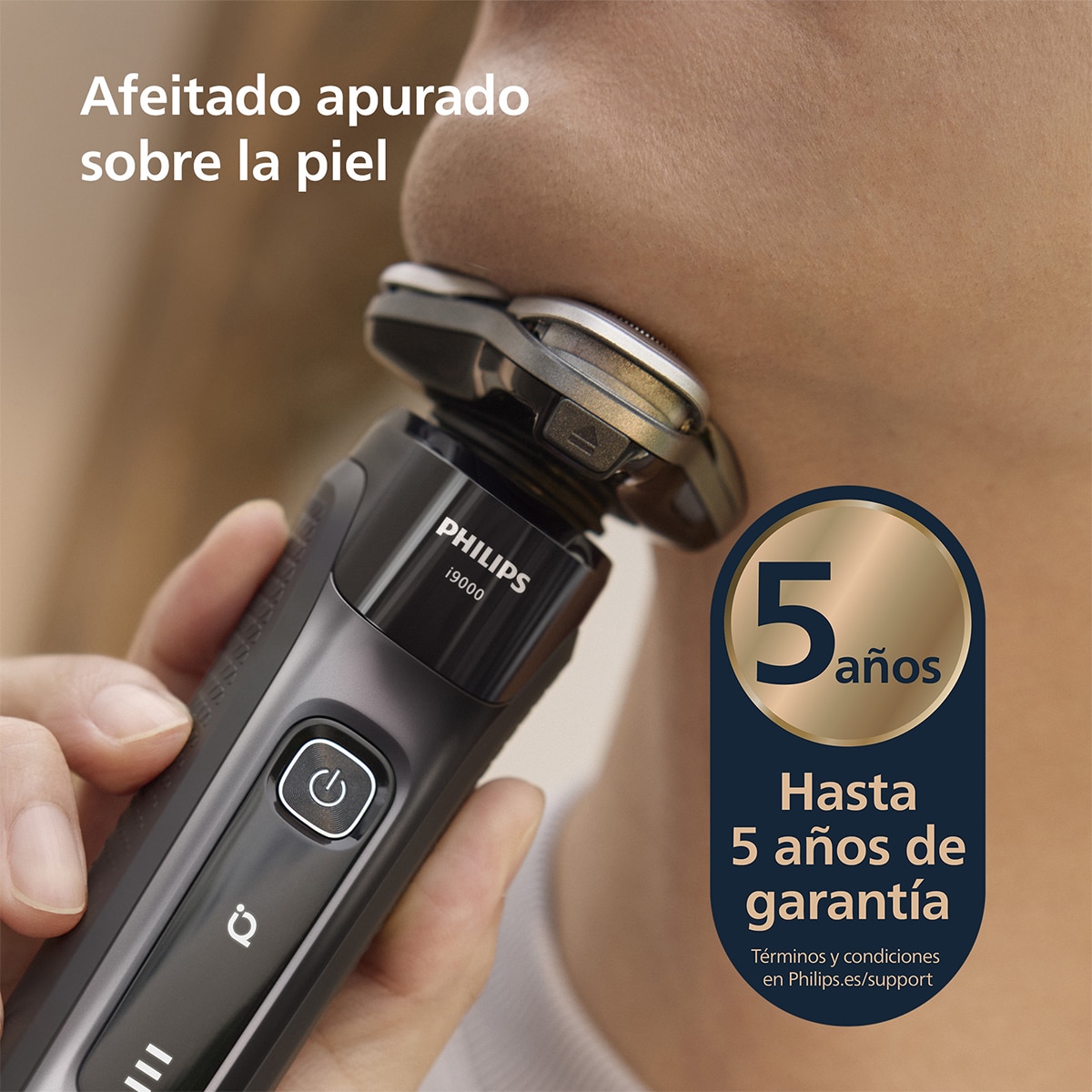 Afeitadora eléctrica Philips i9000 Prestige, máquina de afeitar hombre en seco y mojado, base de carga, estuche de viaje, centro de limpieza 4