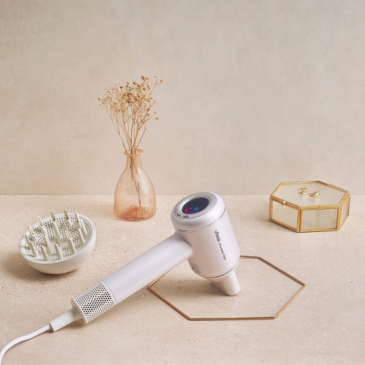 Secador de pelo Ufesa Pro Ionic Tech con Motor Digital Blanco Perla-15