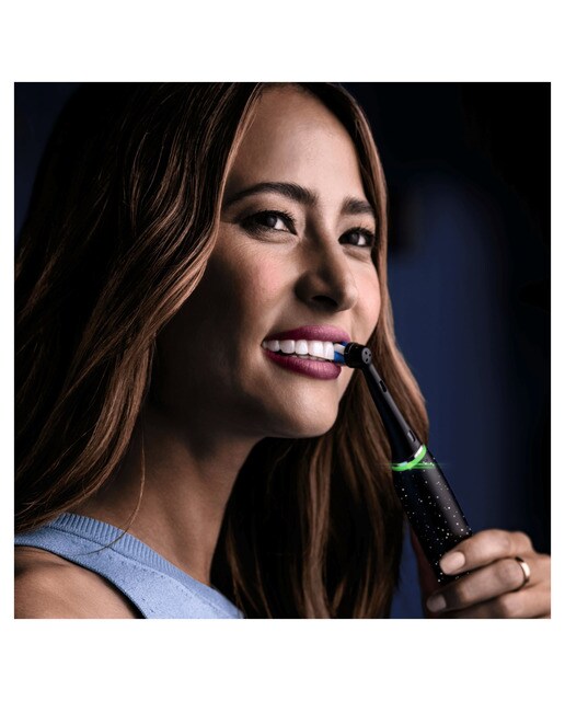Oral-B iO 10 Special Edition, Cepillo De Dientes Eléctrico Negro, 1 Cabezal, 1 Estuche Cargador De Viaje, Diseñado Por Braun, Diseñado Por Braun Negro-6