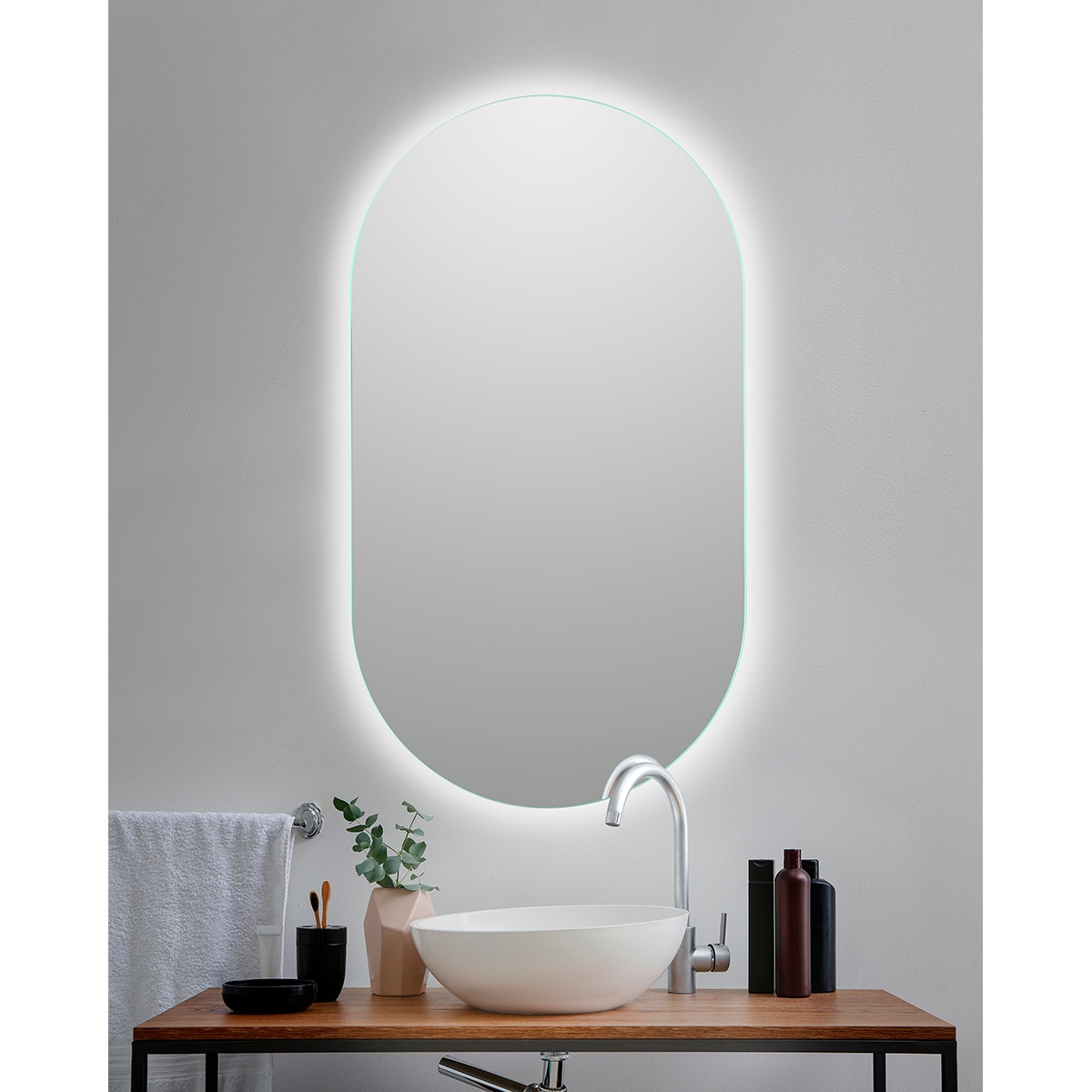 Espejo de baño con luz LED perimetral Capsule Bathstage 2