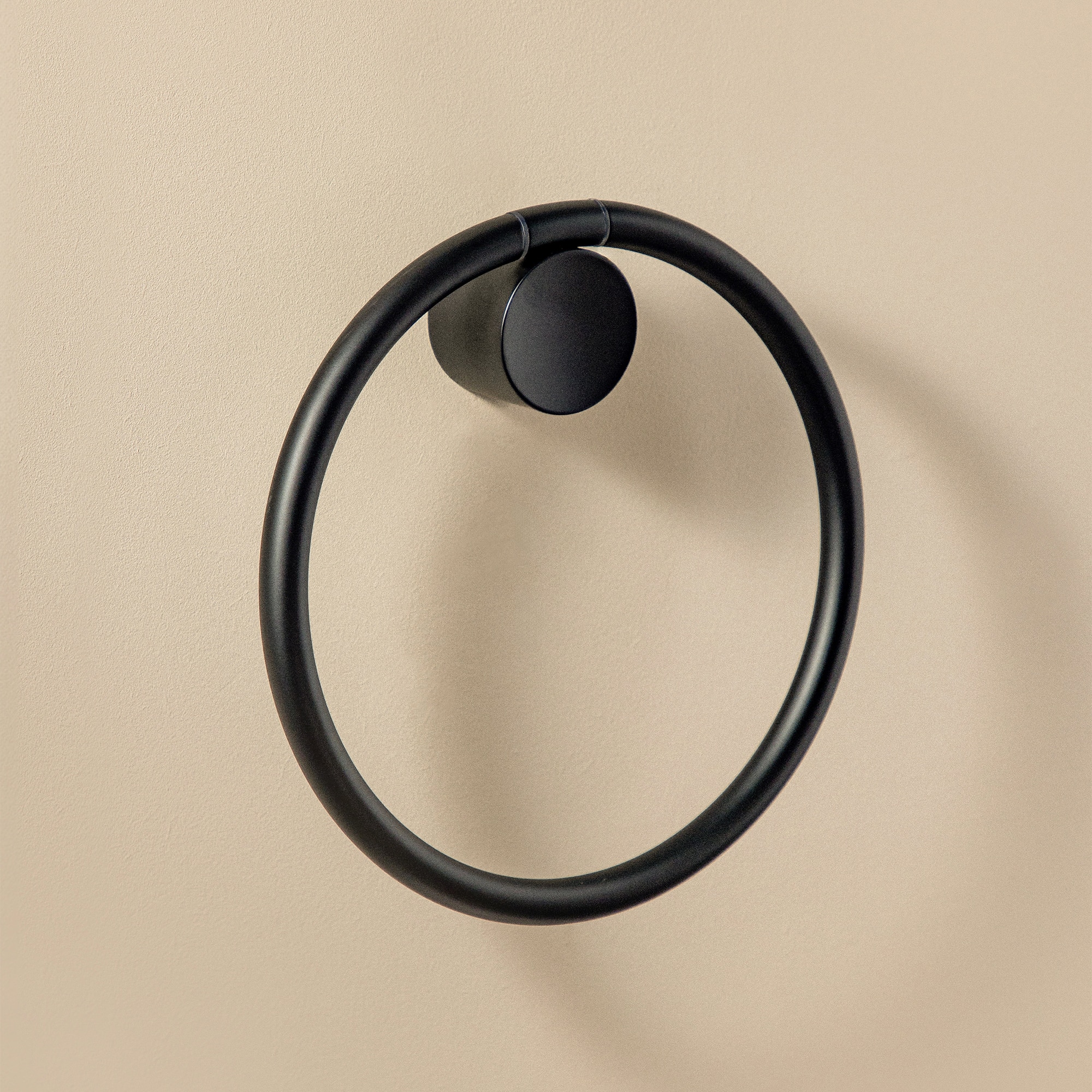 Toallero de aro Geyser Cosmic - Negro mate Negro mate-1