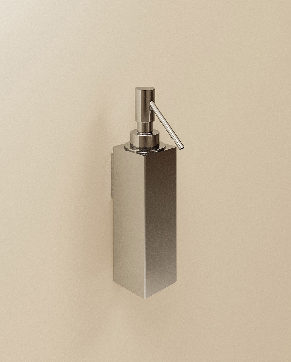 Cosmic - Dosificador de pared Metric Cosmic.