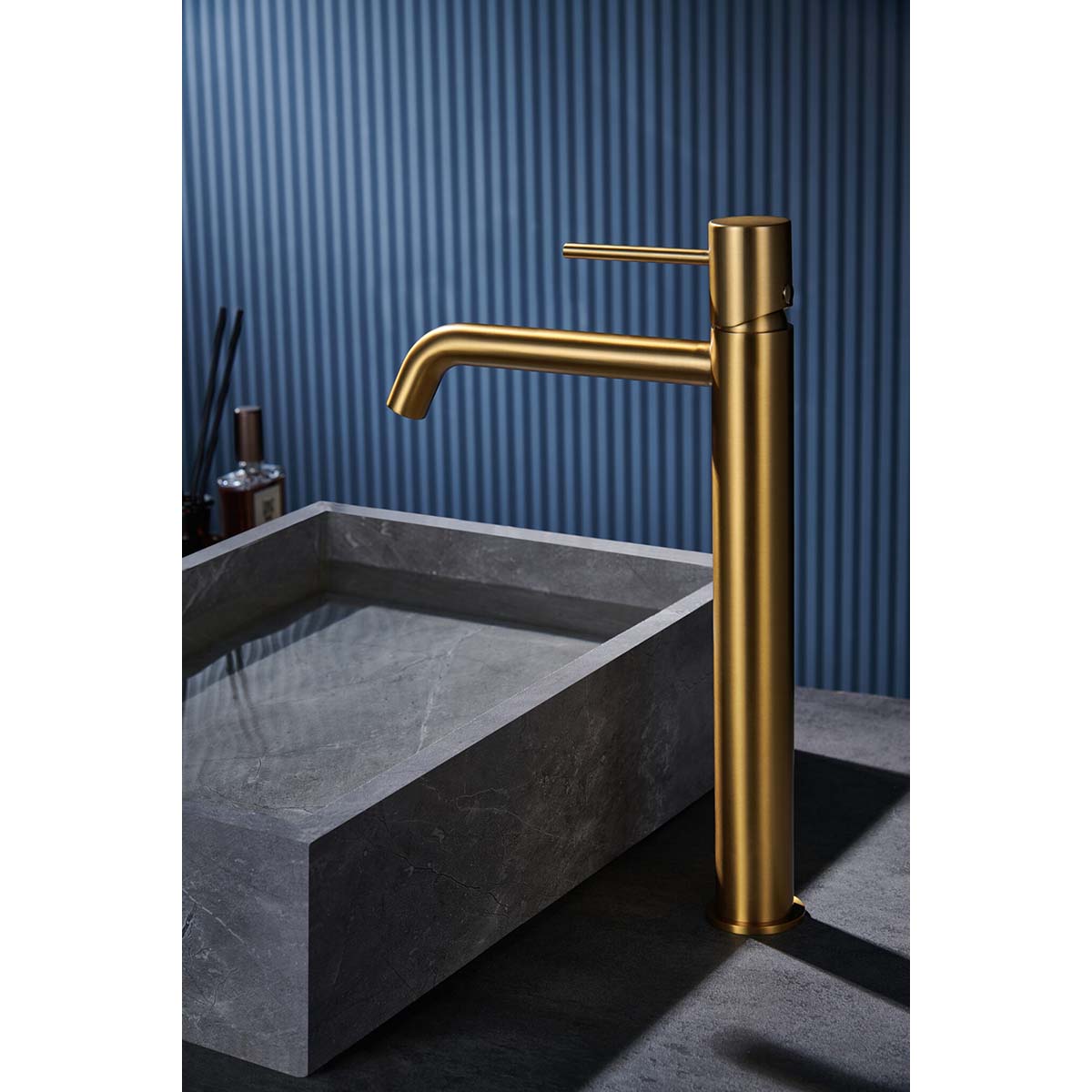 Imagen 2 de Grifo monomando de lavabo alto Monza Imex - Oro cepillado Oro cepillado