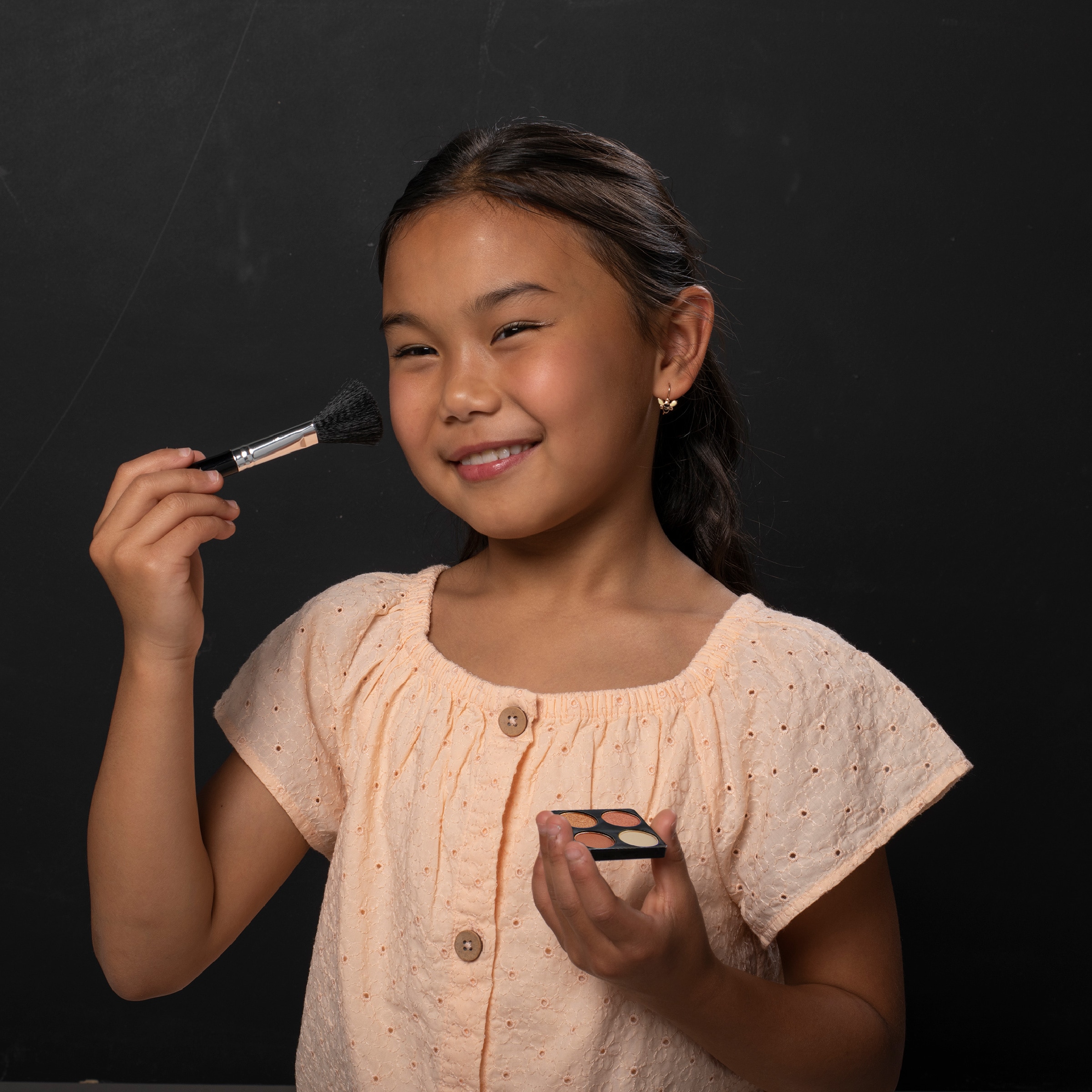 Estudio de maquillaje 24 piezas F.A.O. Schwarz 6