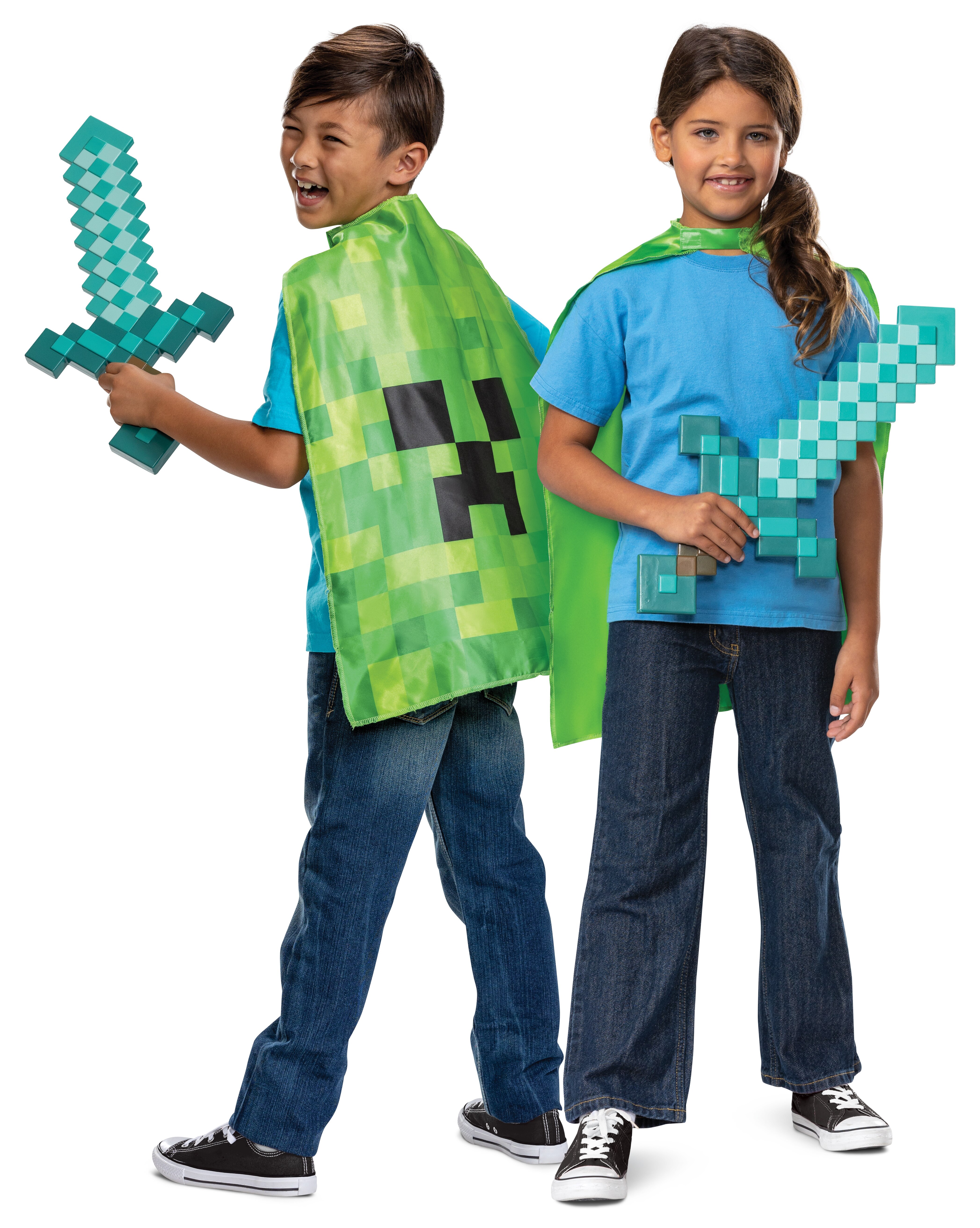 Pack Espada de Diamante 50 cm con Capa Creeper Minecraft Disguise 7