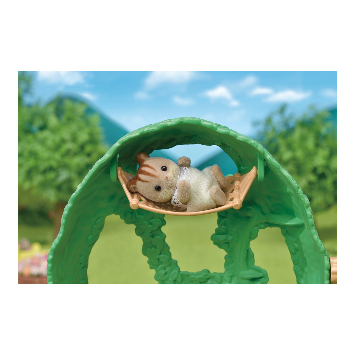 Casa del árbol para bebés Sylvanian Families 3