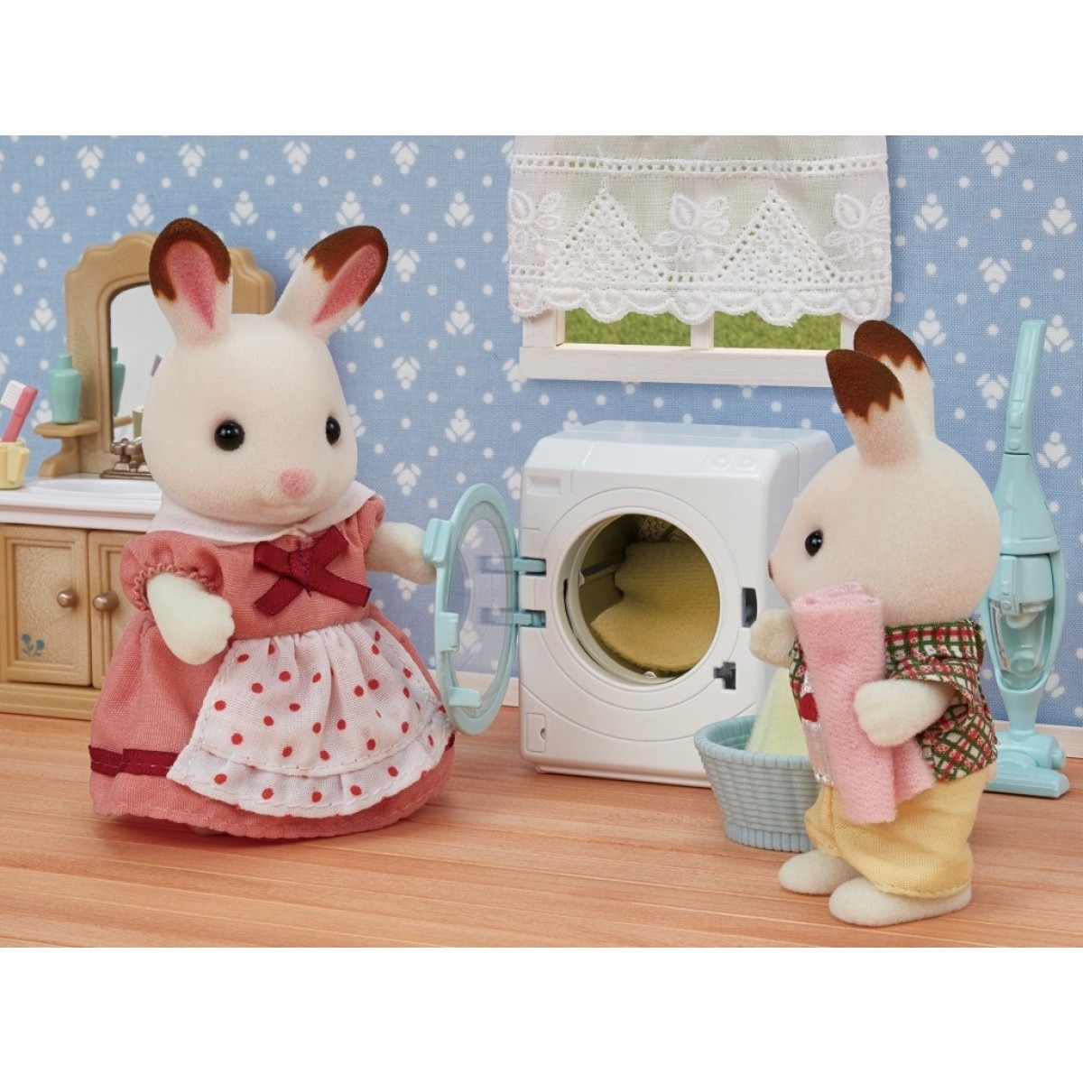 Set de lavadora y aspiradora Sylvanian Families 2