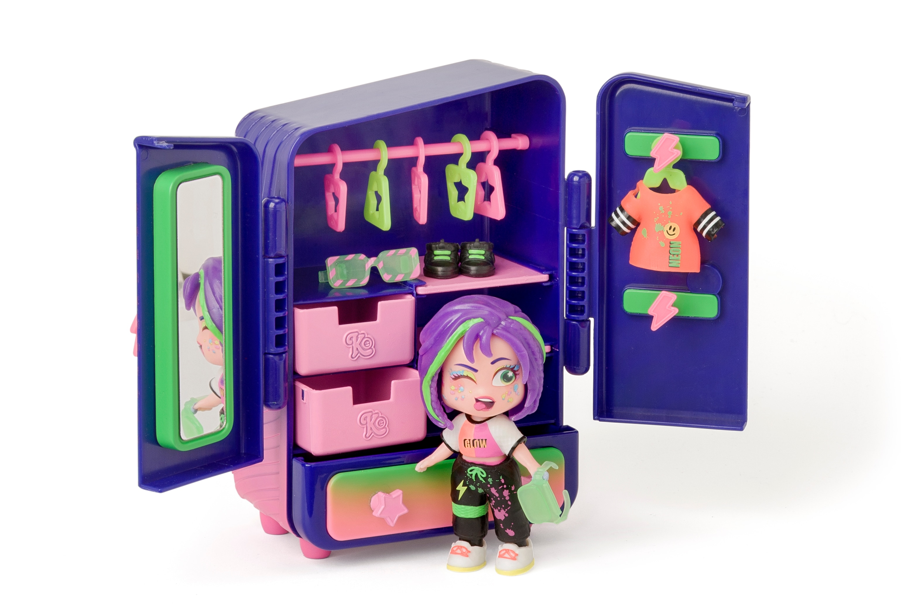 Robin's wardrobe Kookyloos 3