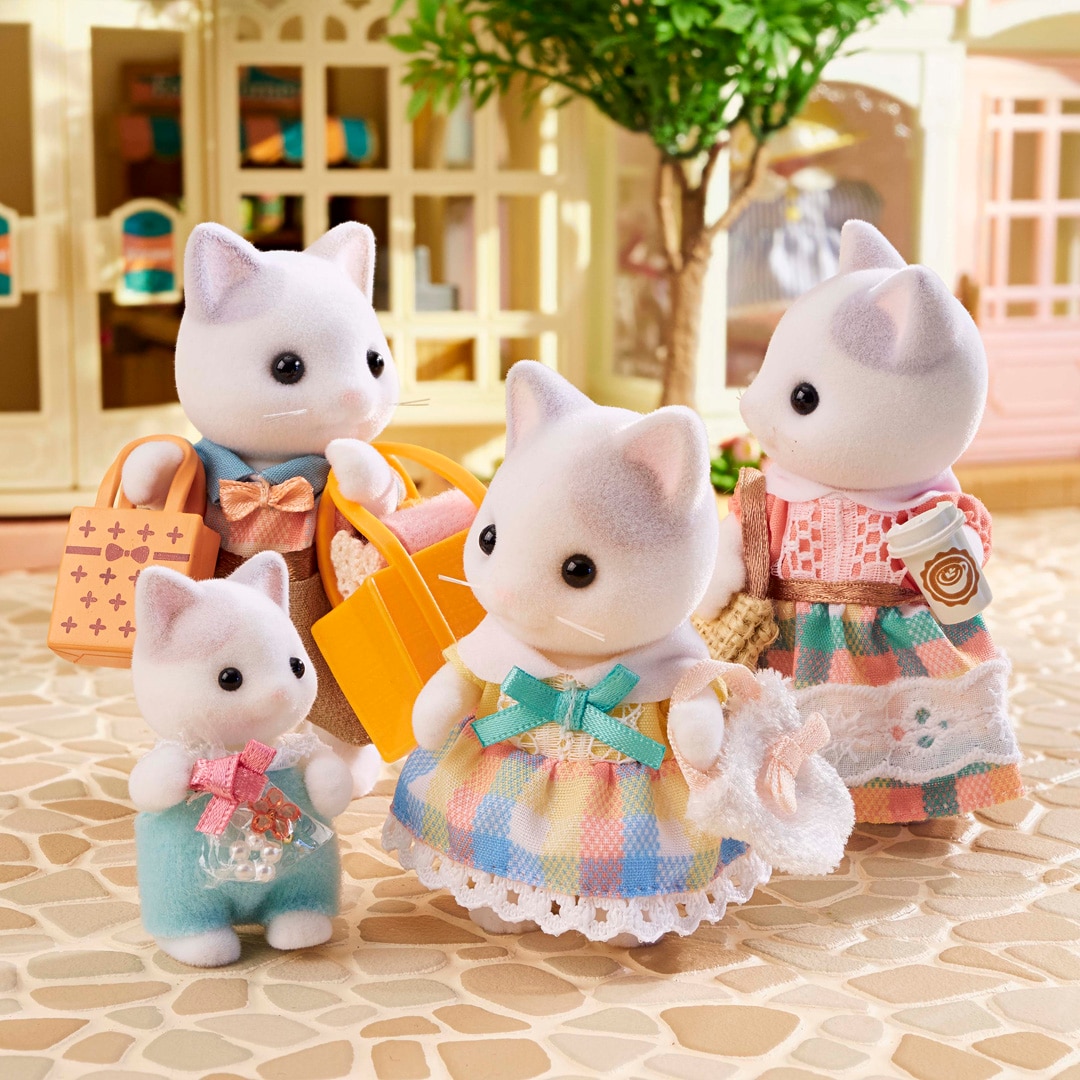 Familia Gato Latte Sylvanian Families 5