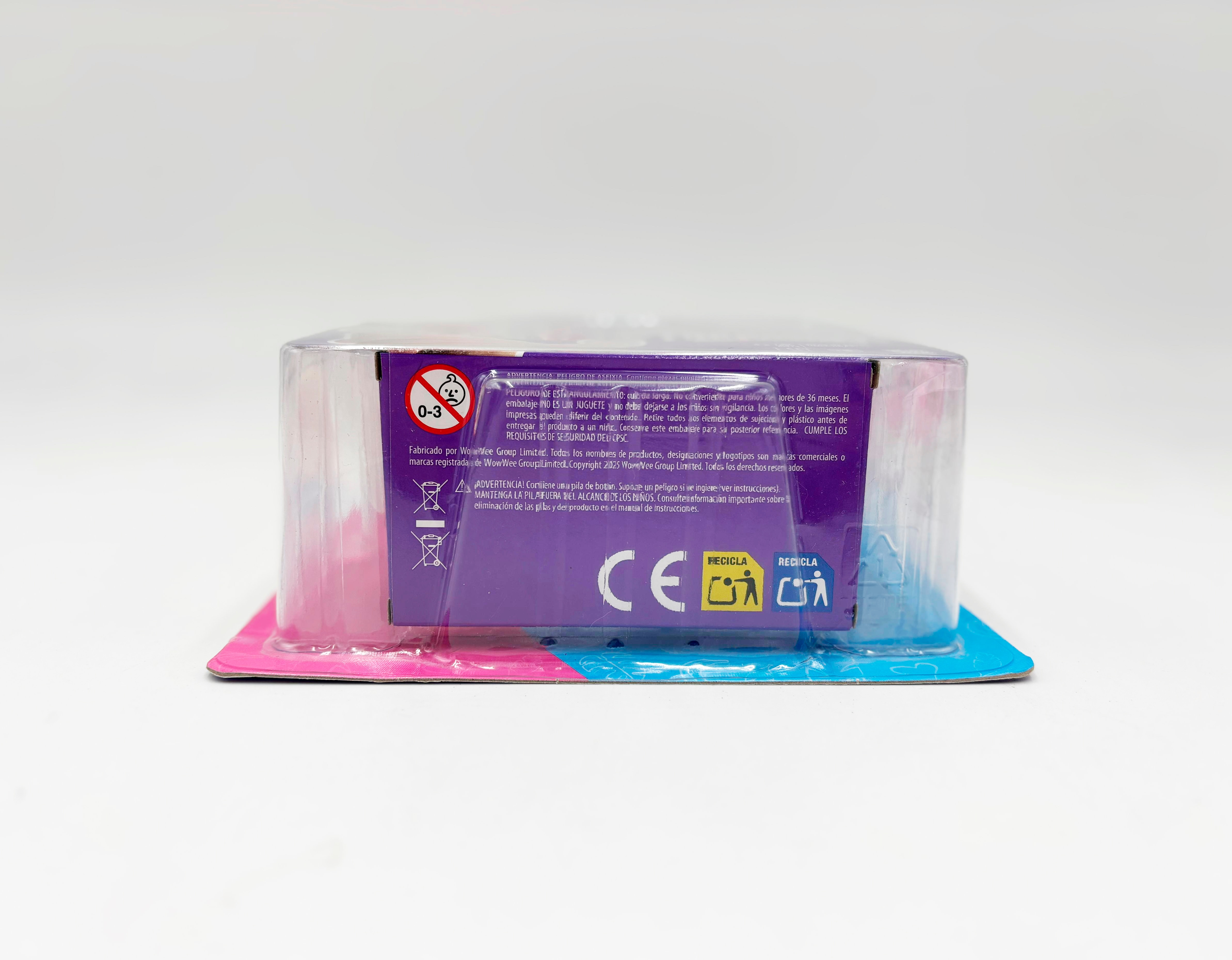 Fingerlings colas sorpresa: desenreda la larga cola para descubrir las sorpresas en su interior, con mas de 70 sonidos. Surtido 8