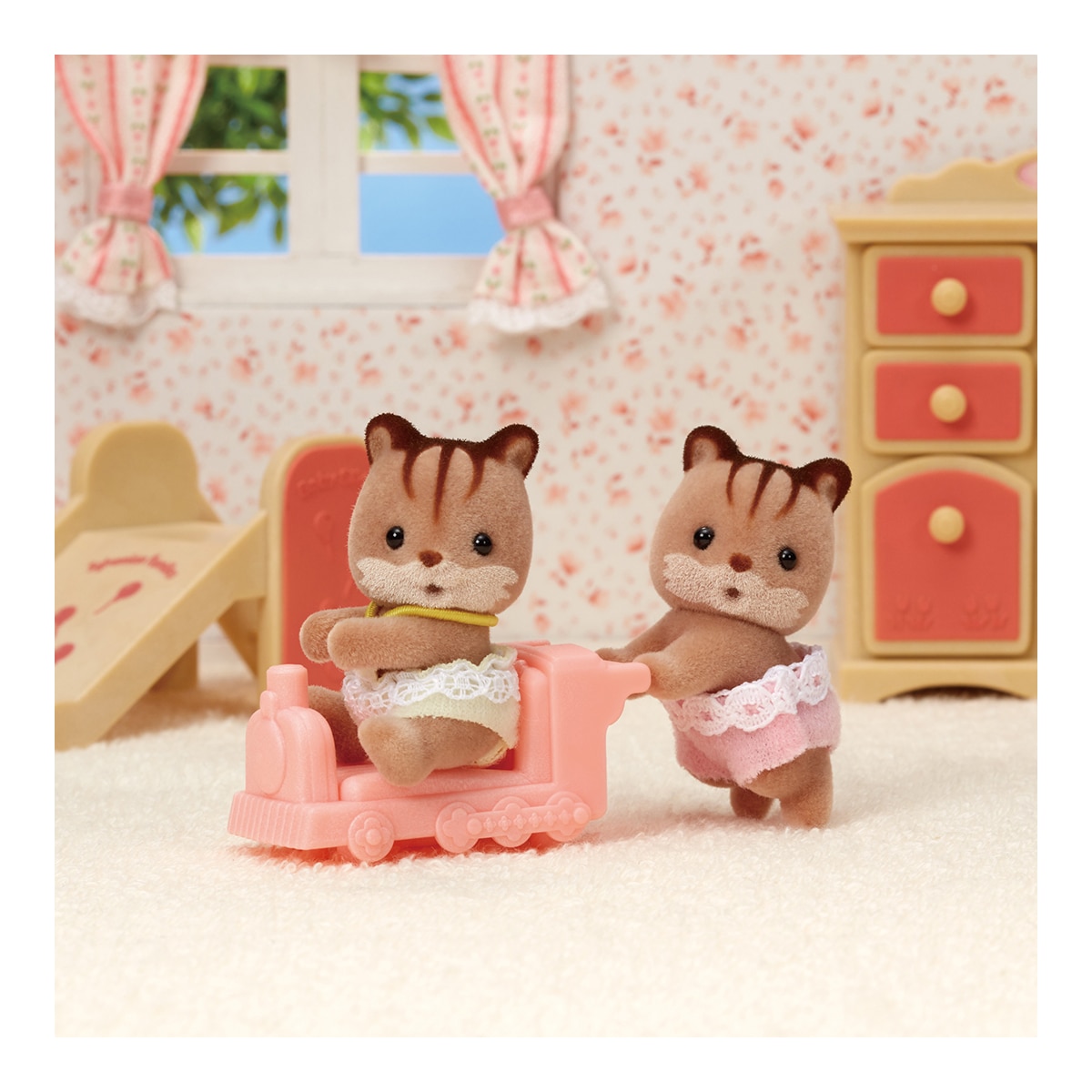 Mini muñecas mini mundos Gemelos Ardilla de la Nuez Sylvanian Families Epoch 2