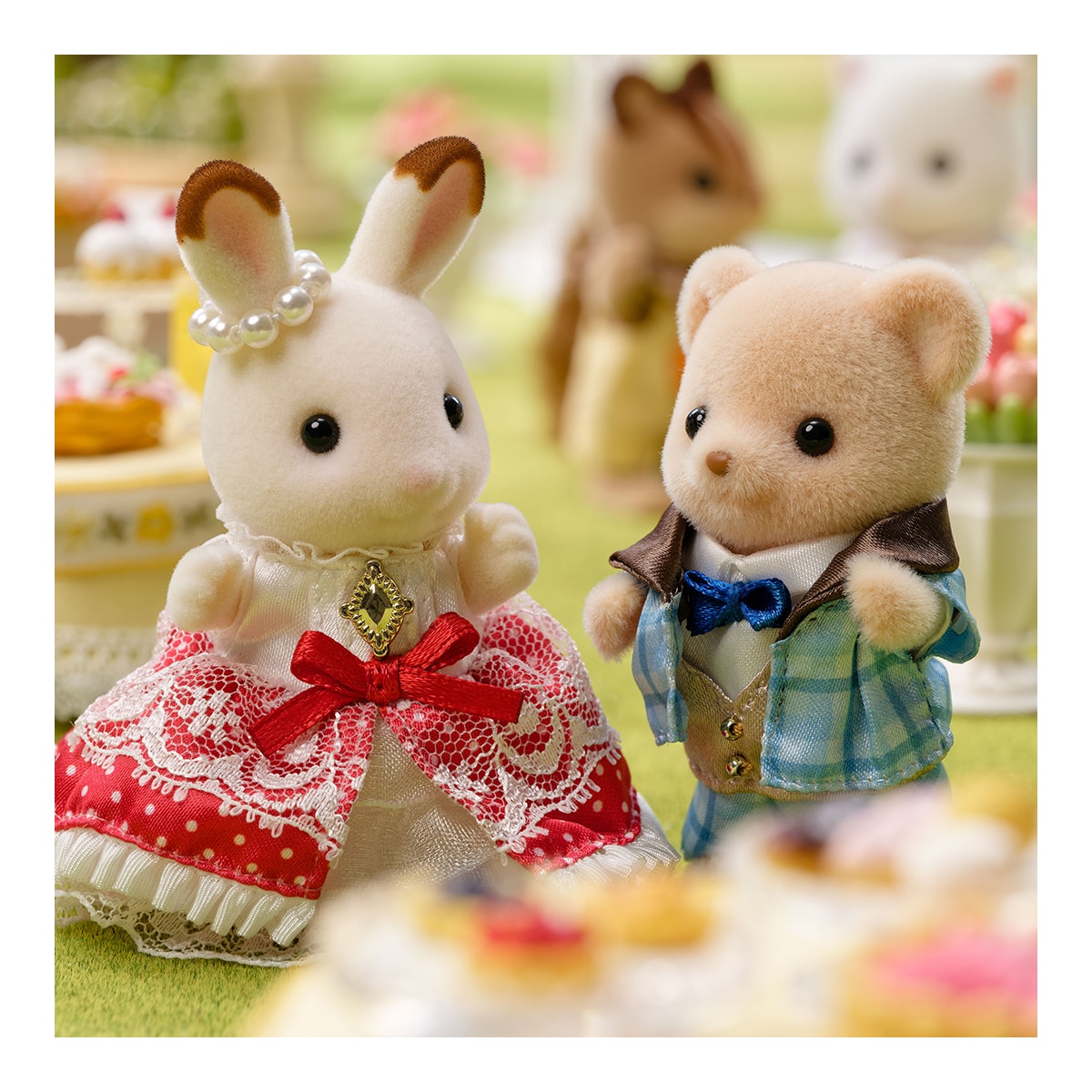 Mini muñecas mini mundos Set aniversario Freya y Theo Sylvanian Families 2