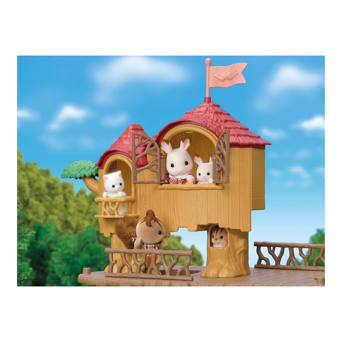 La casa del Árbol de las aventuras Sylvanian Families 4