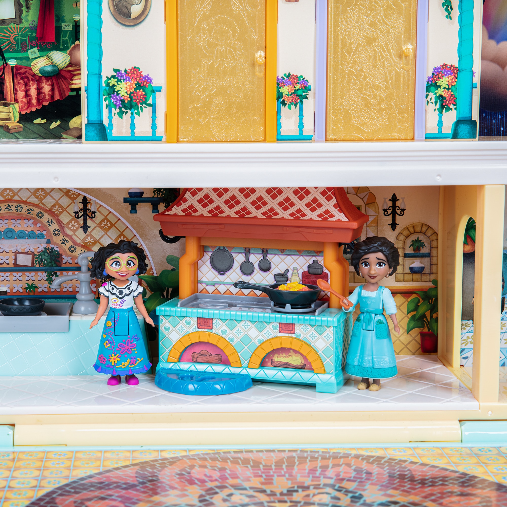 Encanto Playset Casa de la familia Madrigal con funciones. 16