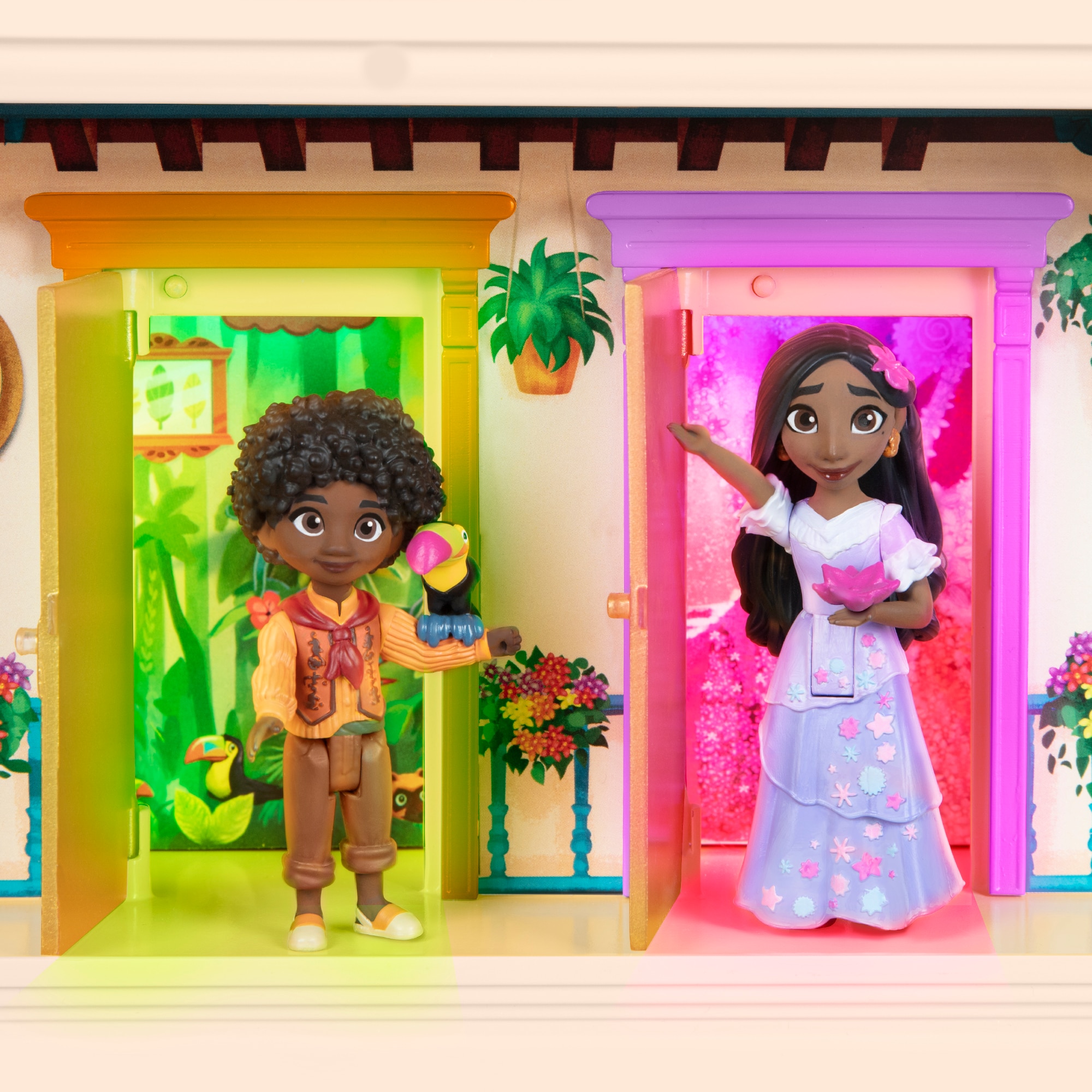 Encanto Playset Casa de la familia Madrigal con funciones. 17