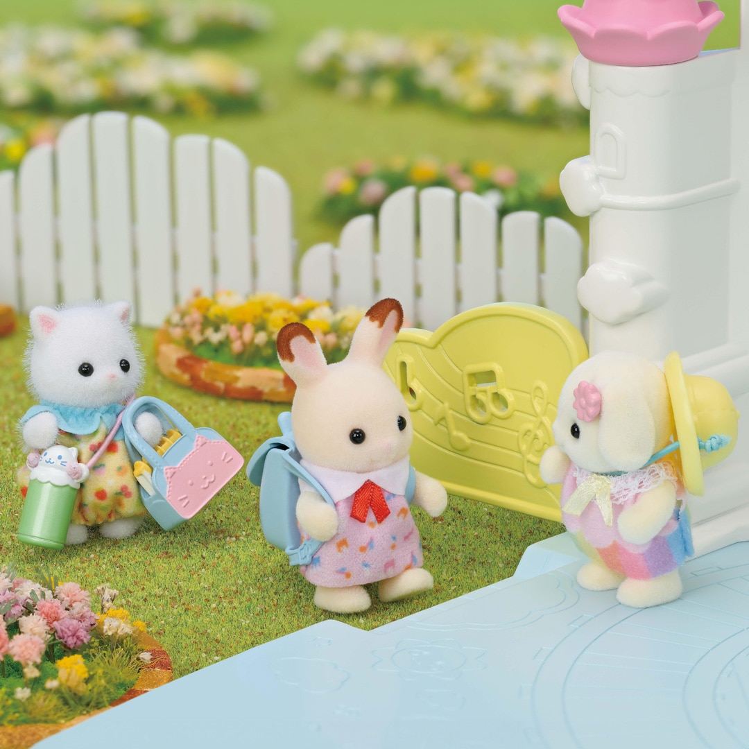 Amigos de la Guardería - Caminando juntos Sylvanian Families 4