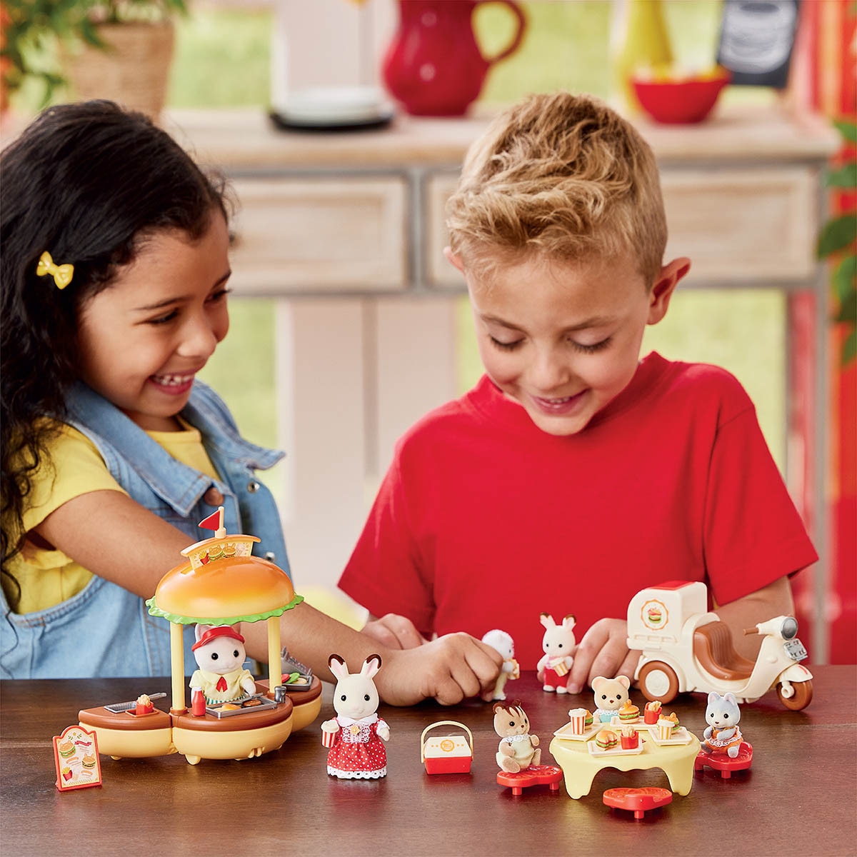 Puesto de Hamburguesas Sylvanian Families 4