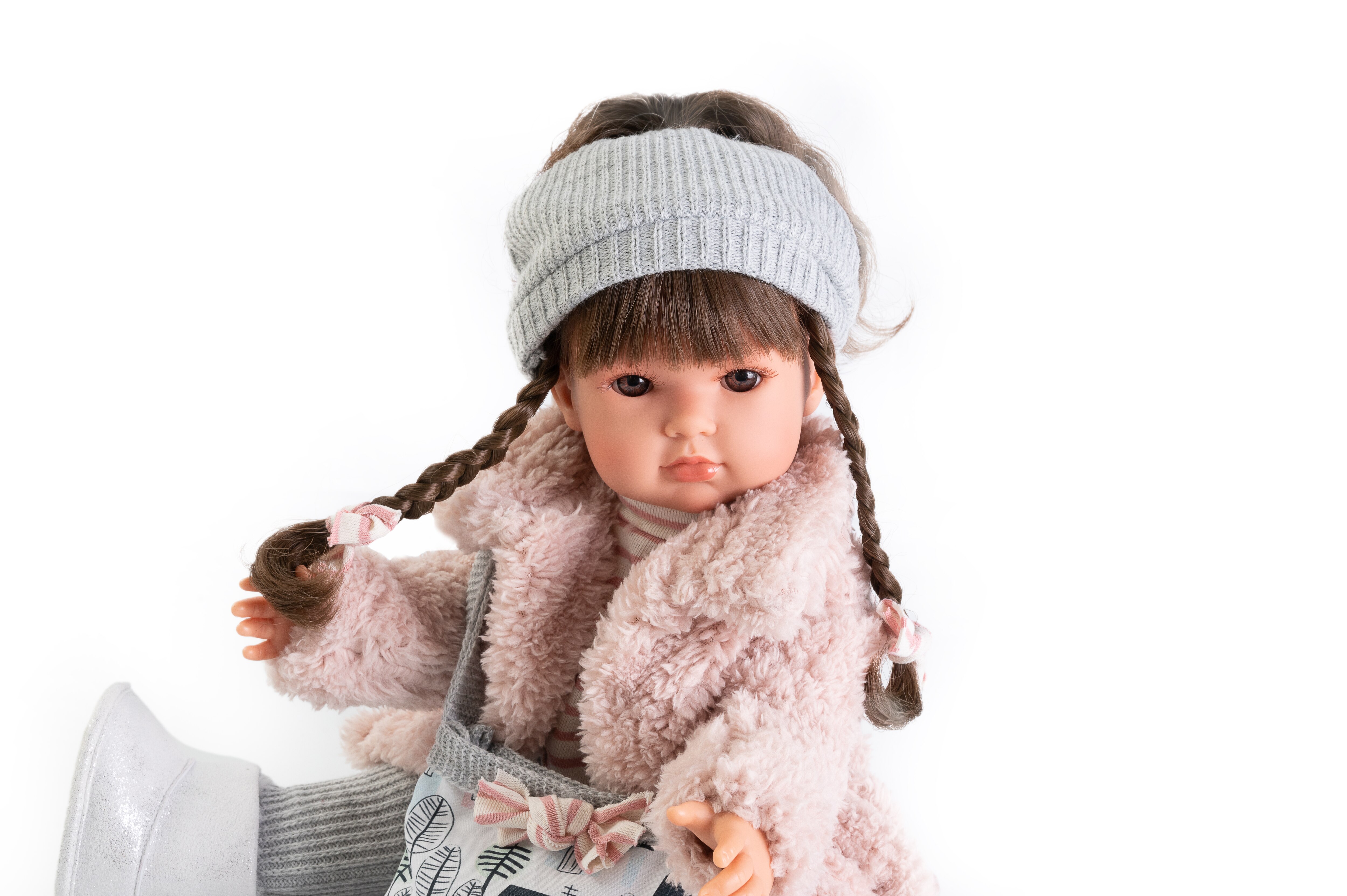 Bella en la nieve 2