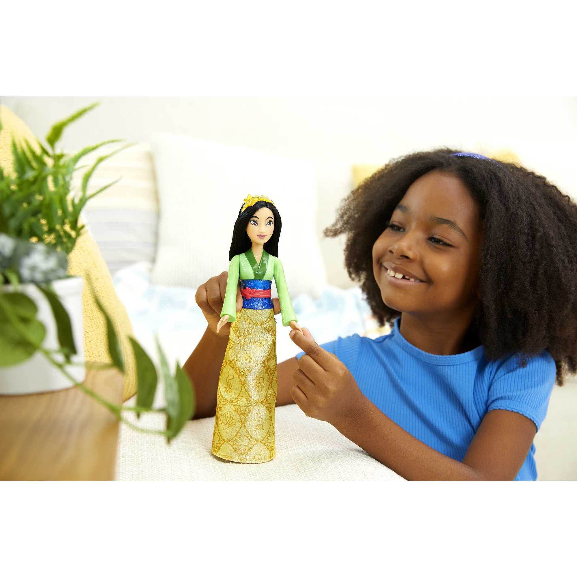 Muñeca Princesa Mulán Disney Princess 3
