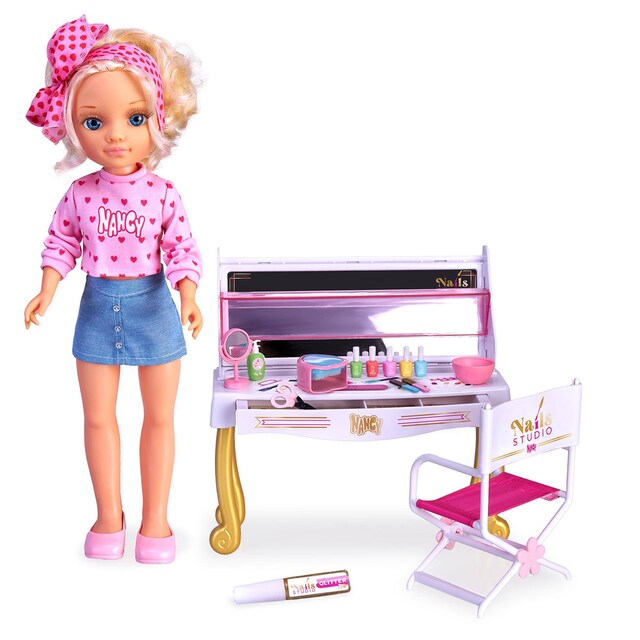 Imagen 0 de Nancy, Nails Style