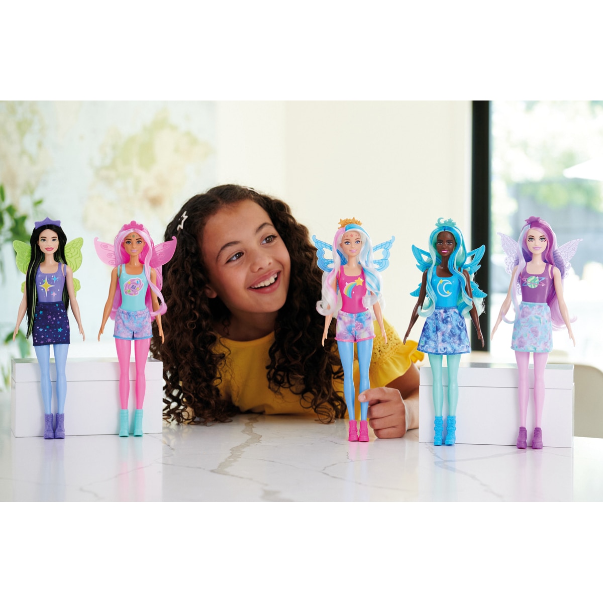Barbie Color Reveal Rainbow Galaxy modelos surtidos 4