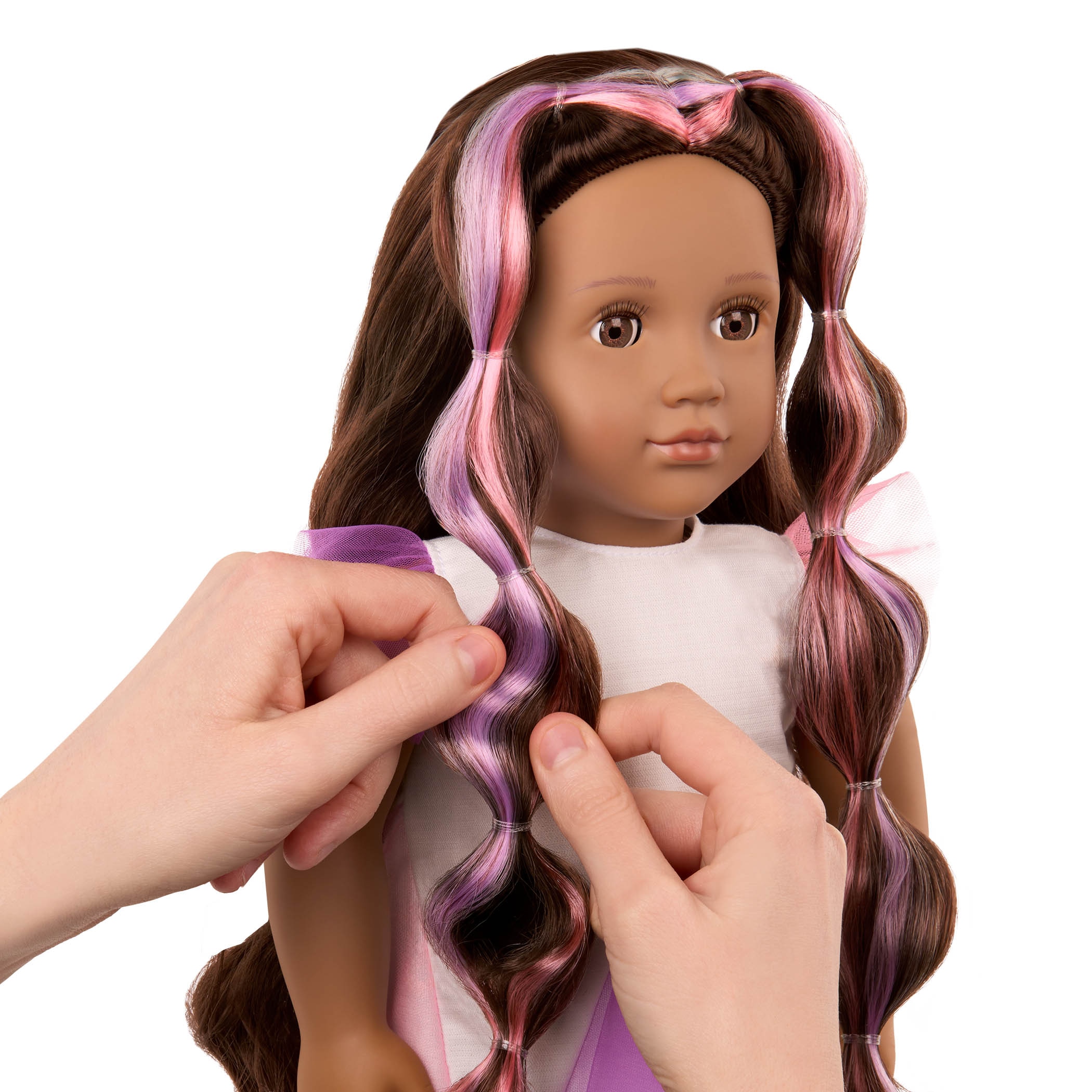 Muñeca pelo Rainbow Tania Our Generation 4