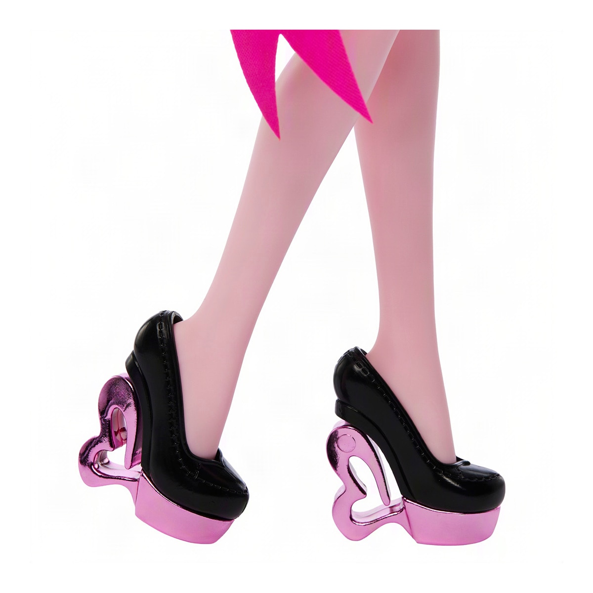 Boneca Dawn of the Dance da Draculaura da Monster High 4