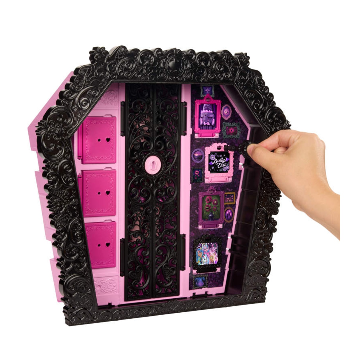Imagen 3 de Muñeca MH Skulltimate Draculaura con más de 40 accesorios de moda, joyas y complementos