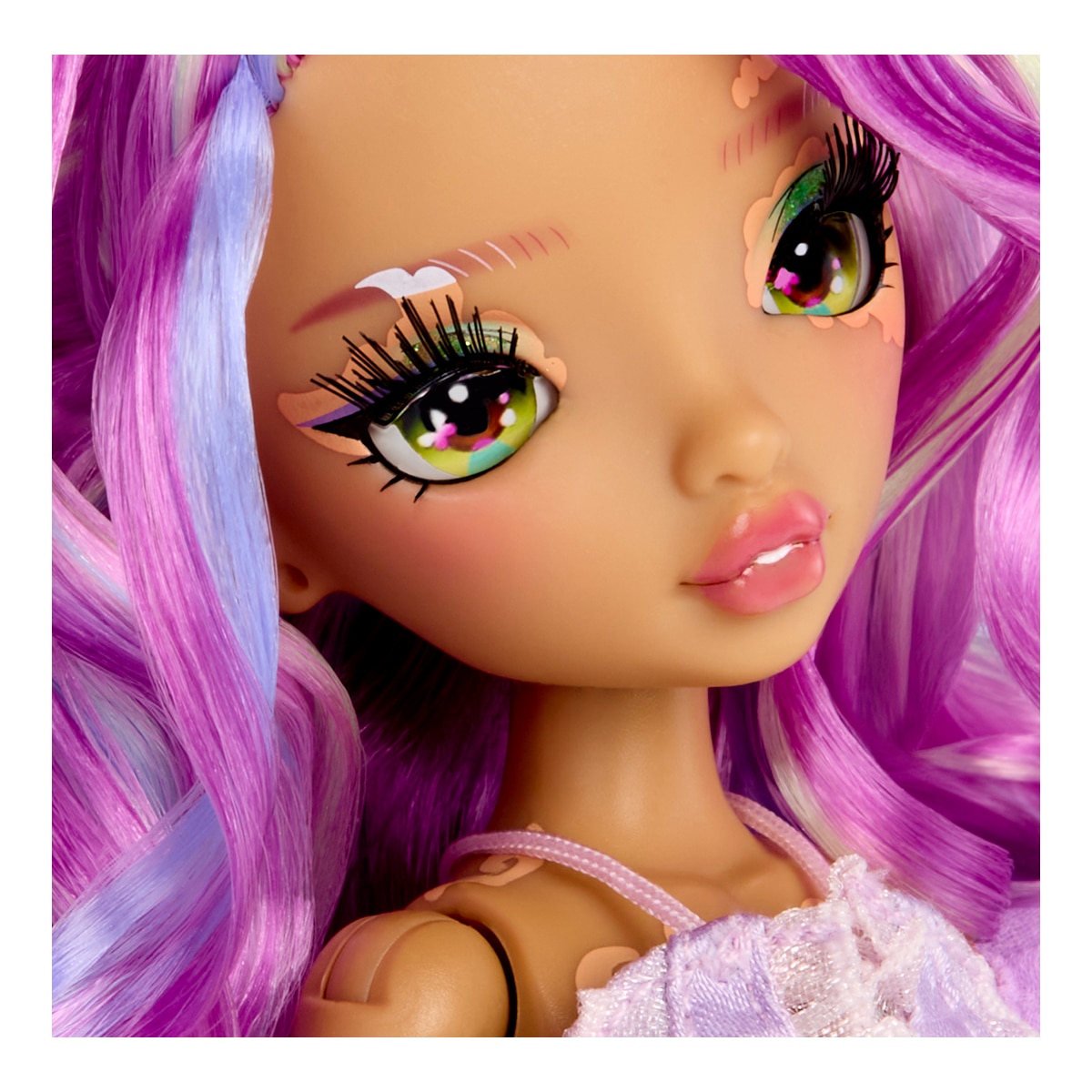 Muñeca Luna Skye Mirror Mi (Ed. Coleccionista) MGA 5