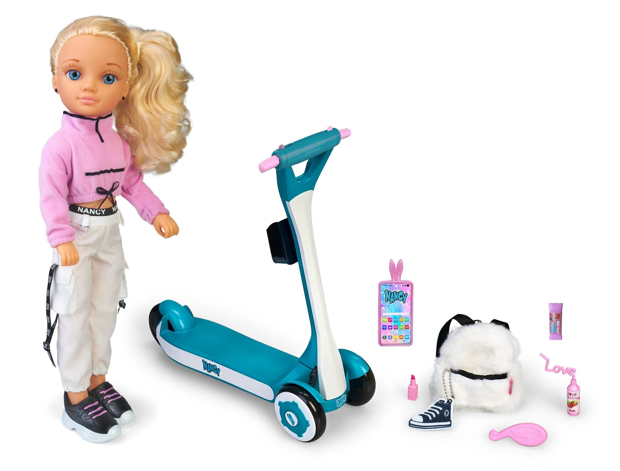 Nancy un día con mi patinete 5